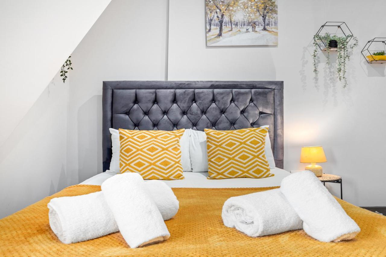 Sydenham Stays By Hayes Residency ลอนดอน ภายนอก รูปภาพ
